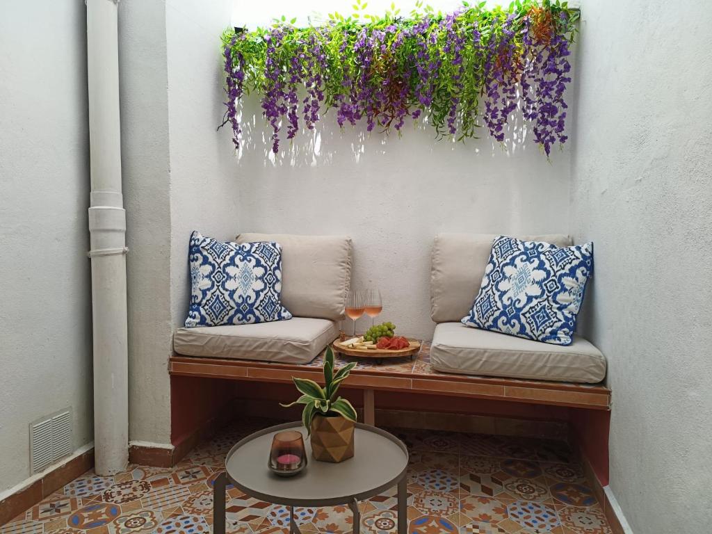 Mariposita Málaga, Historic Centre apartment with private patio