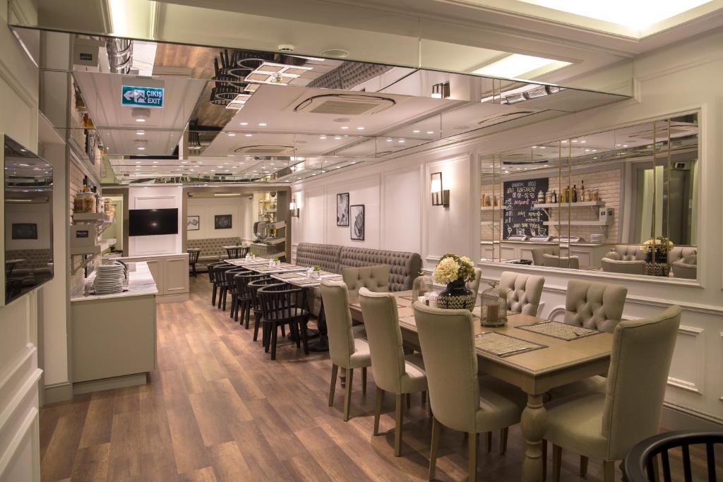 Mina Hotel - Special Category