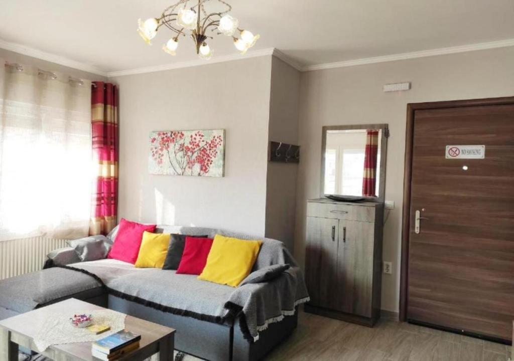 Spartacus Apartment - 8