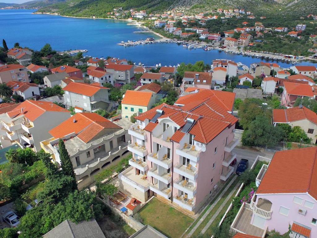 Fotografia z galérie ubytovania Apartments Kairos v Seget Vranjici