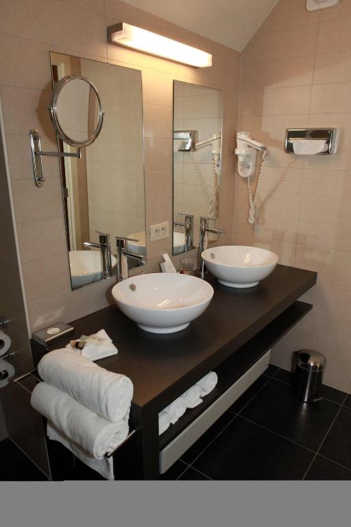 Koupelna v ubytování Cleythil Hotel