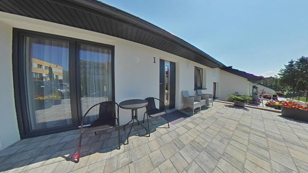 Budynek, w którym mieści się apartament