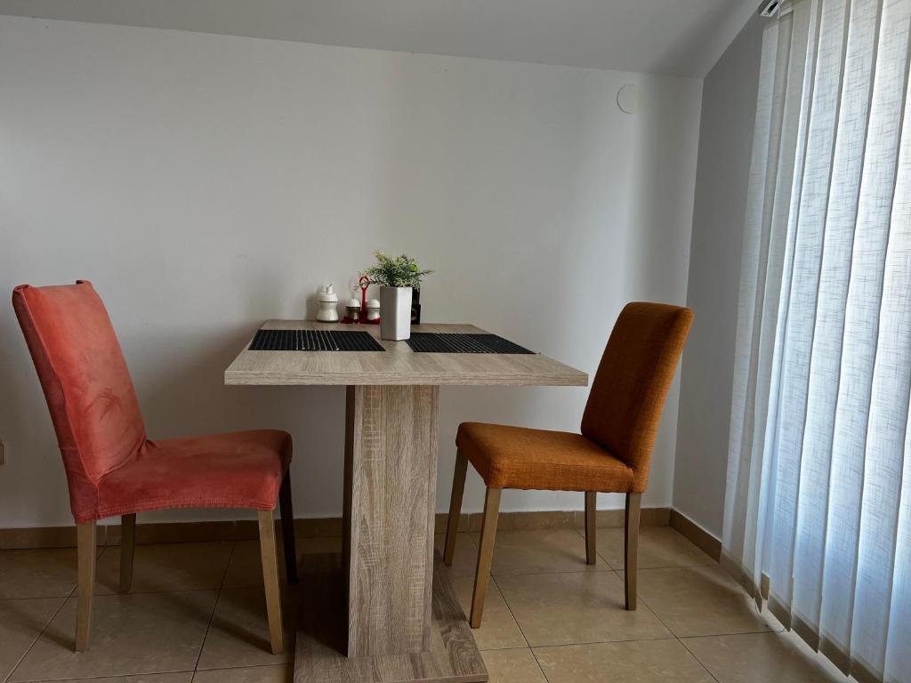 Apartments Lira - 16