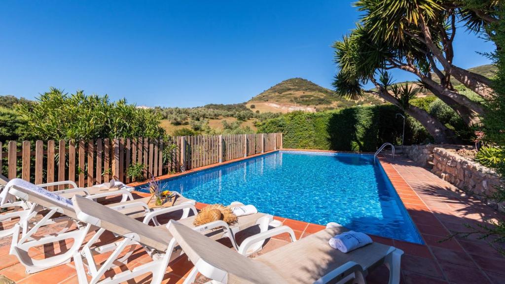 Bazén v ubytovaní Finca las Chozas Antequera - La Joya by Ruralidays alebo v jeho blízkosti
