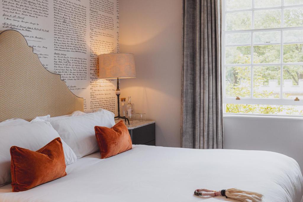 No 15 by GuestHouse, Bath - Resim 8