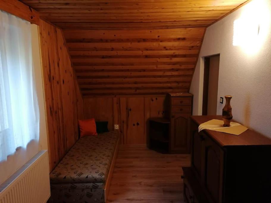 Fotografie z fotogalerie ubytování Chata Studnička v destinaci Jakubovany