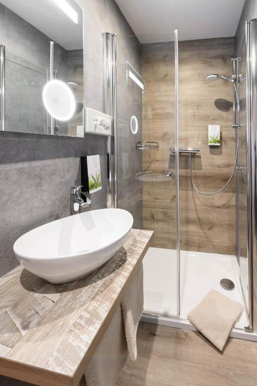 Koupelna v ubytování Hotel Sonnfeld