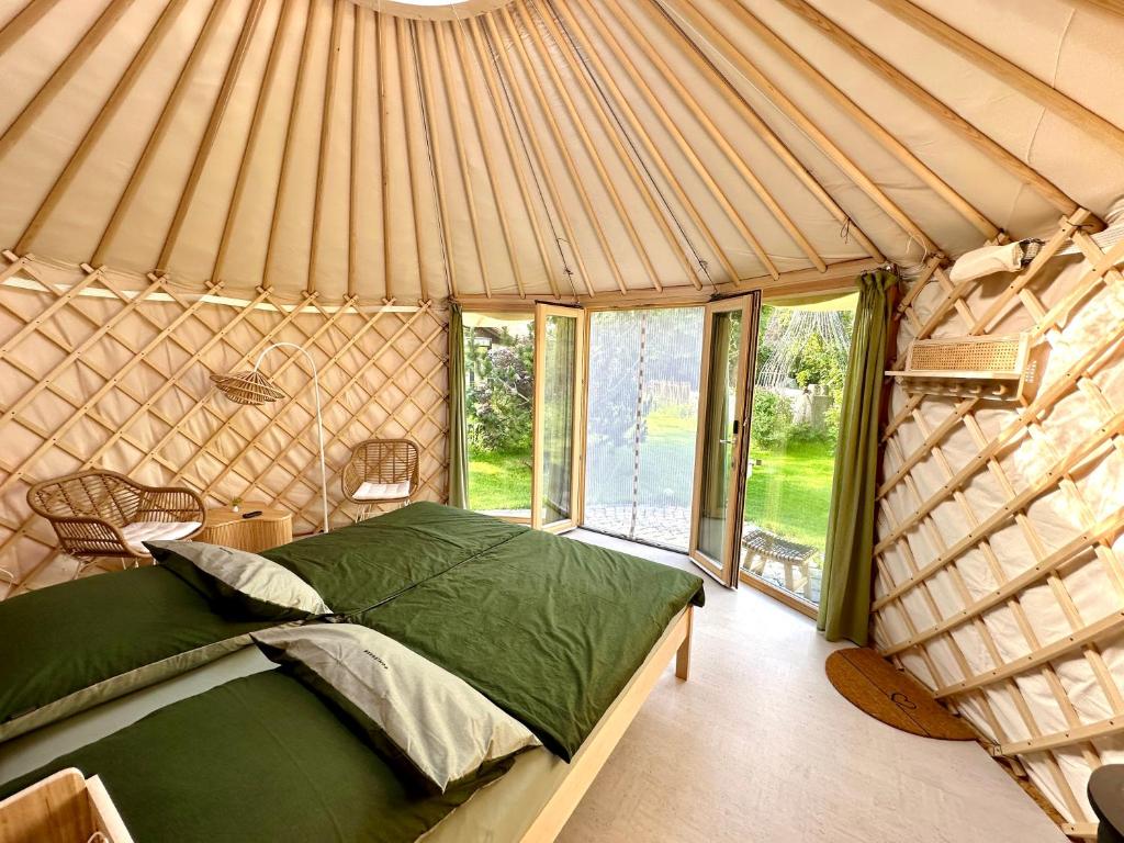 Kastanienhof Erfurt - wie bei Freunden, nur unterwegs - Tent