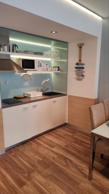 Kuchyň nebo kuchyňský kout v ubytování Wellness Apartments in Velence