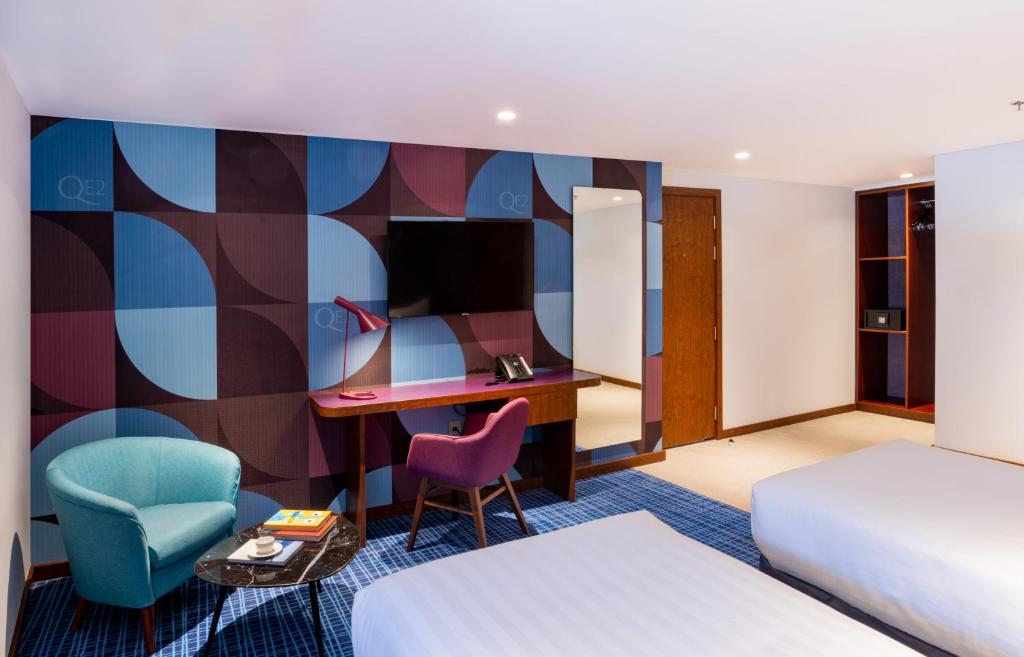 Queen Elizabeth 2 Hotel - 高级双人间