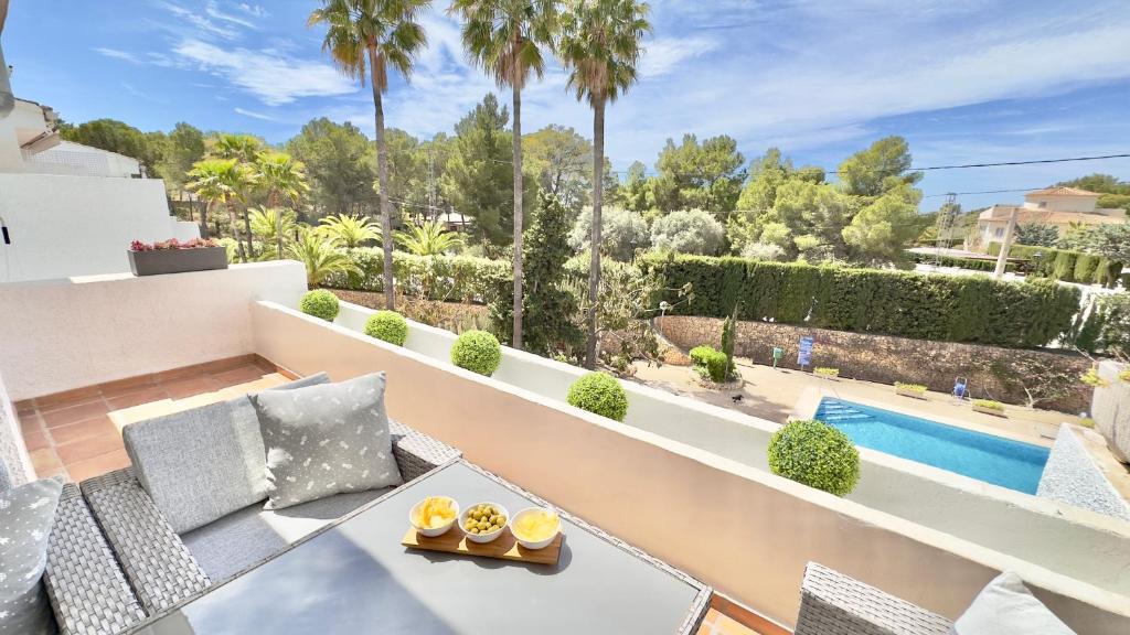 Atico Altea fully equiped,piscina y gratis parking - Housity