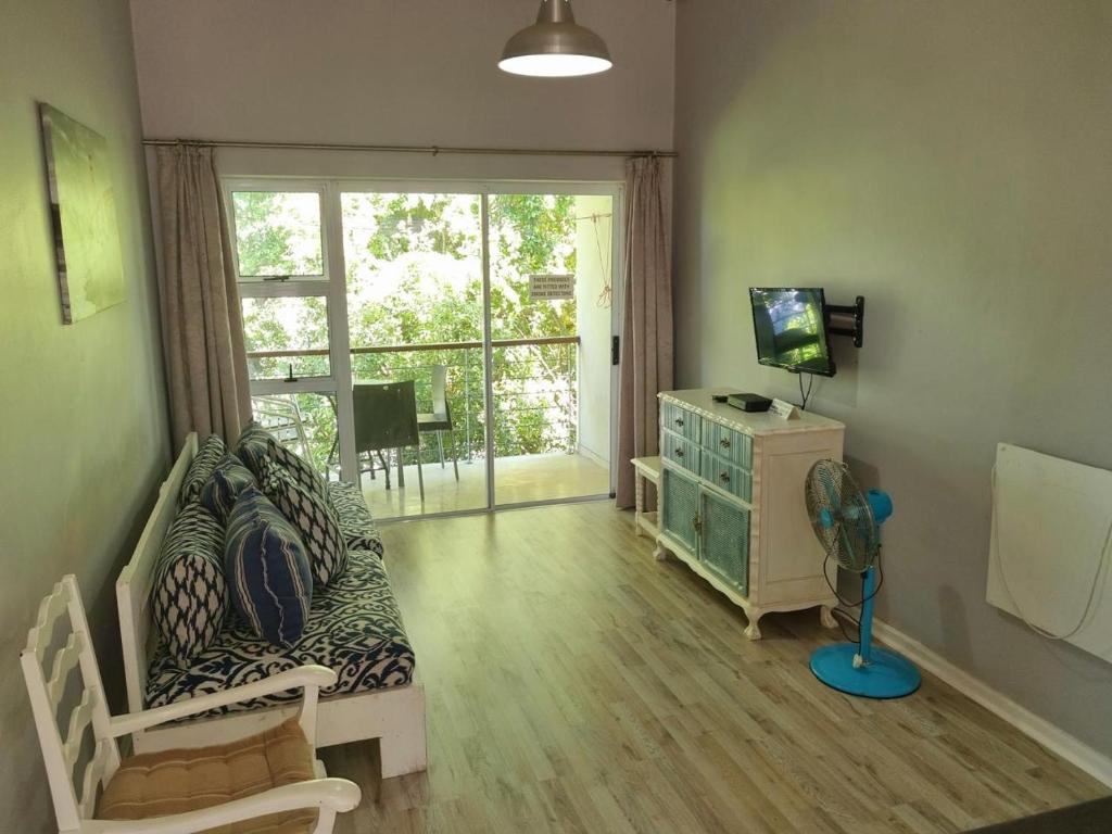 Two bedroom on Trotter - Image 5