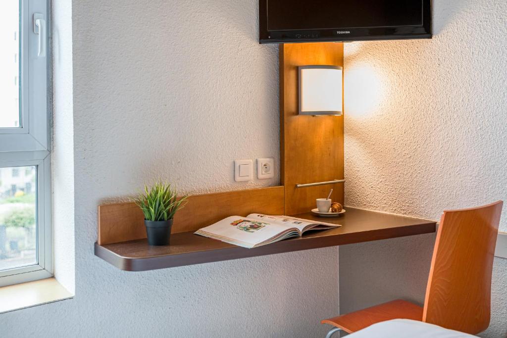 Première Classe Lyon Centre Gare Part Dieu - Resim 23