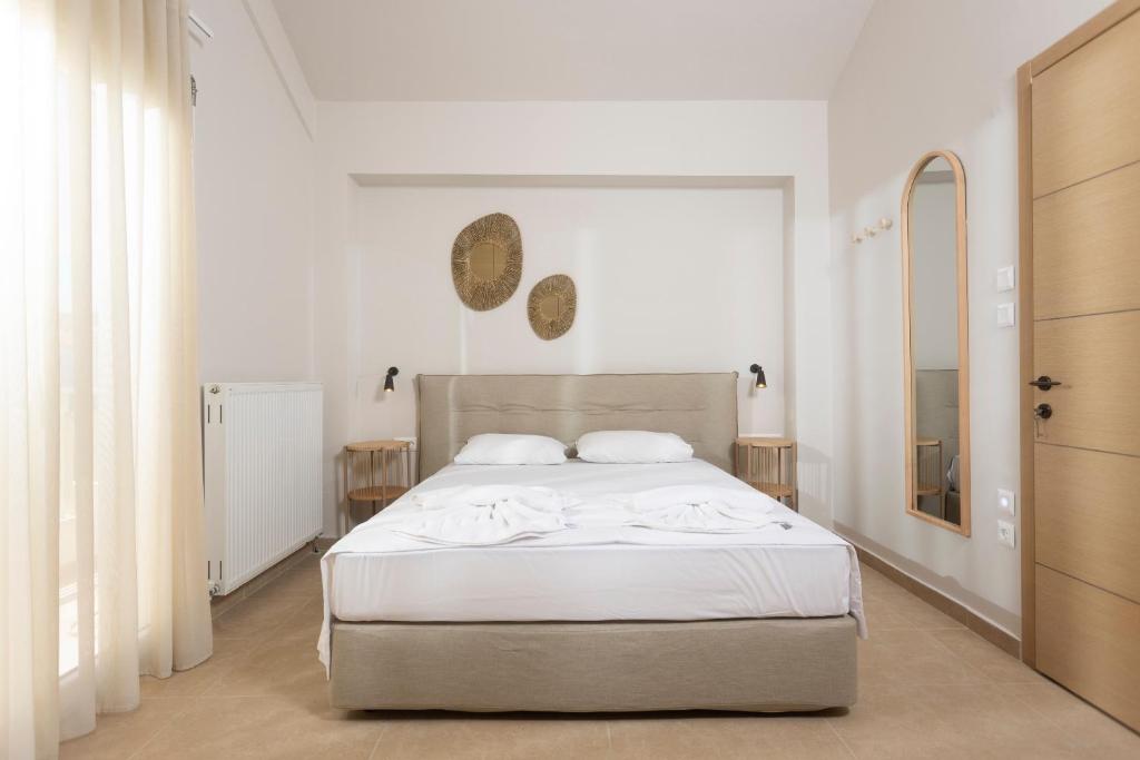 Posteľ alebo postele v izbe v ubytovaní Villa The View - Beachfront, 5 Bedrooms, BBQ, View
