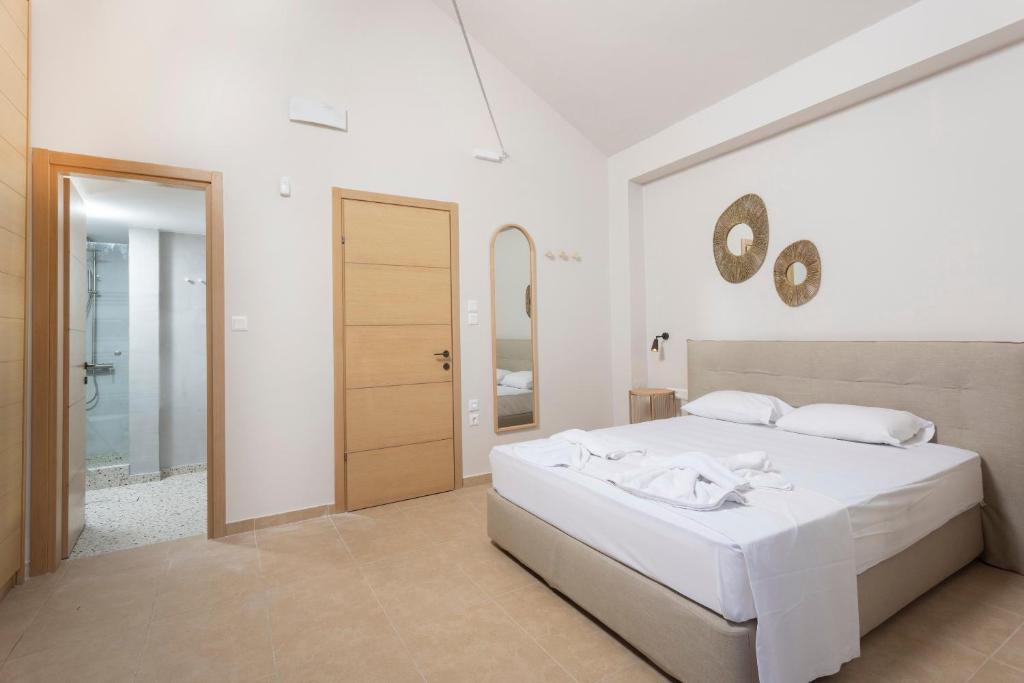 Posteľ alebo postele v izbe v ubytovaní Villa The View - Beachfront, 5 Bedrooms, BBQ, View