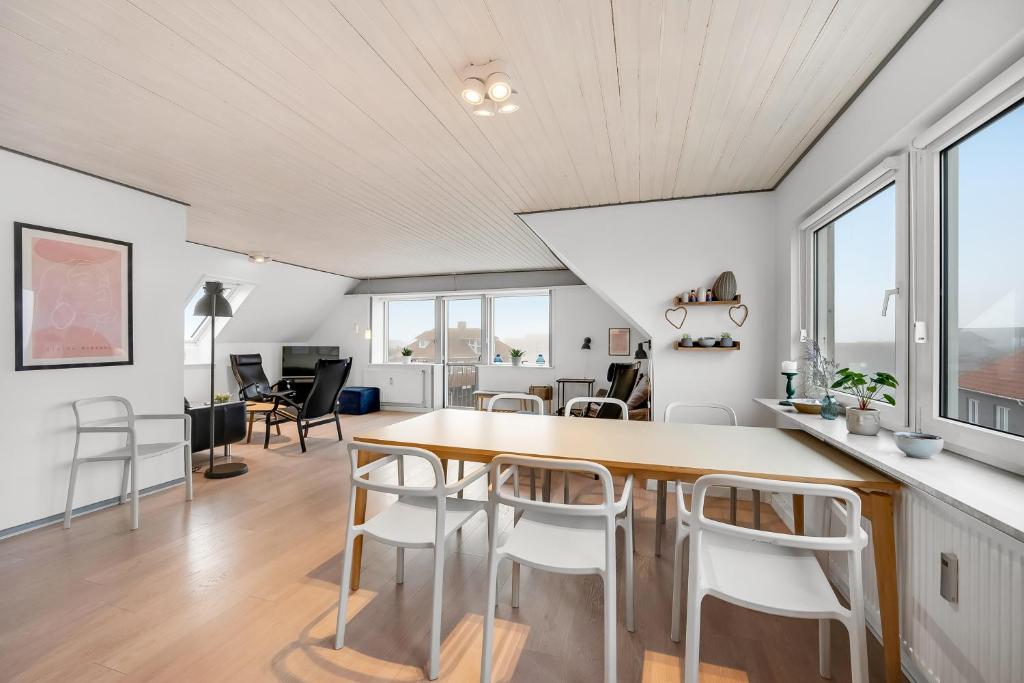 Posezení v ubytování Hvide Sande Hotel