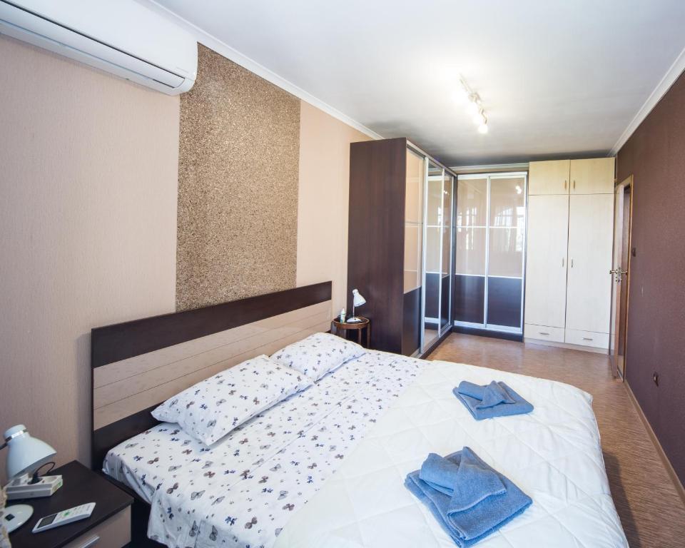 Postel nebo postele na pokoji v ubytování Premium Lazur - Sea garden Burgas - TOP Location 5 min to the Beach