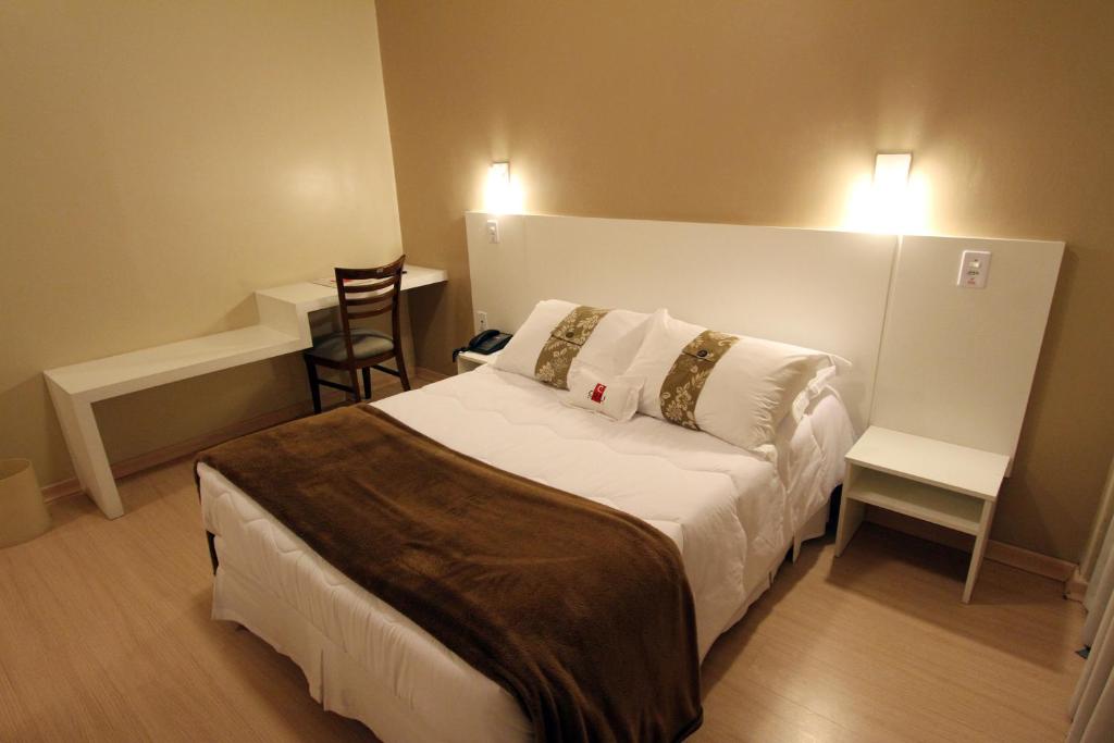  Hotel Curi Executive