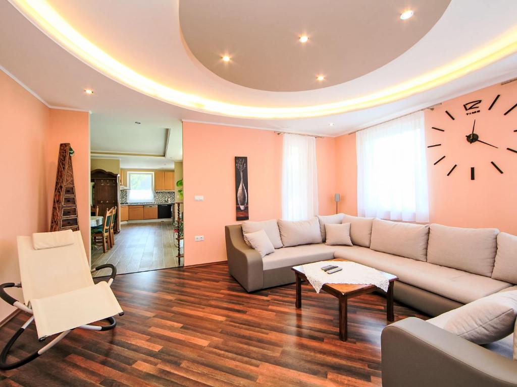 Posedenie v ubytovaní Apartment Beige by Interhome