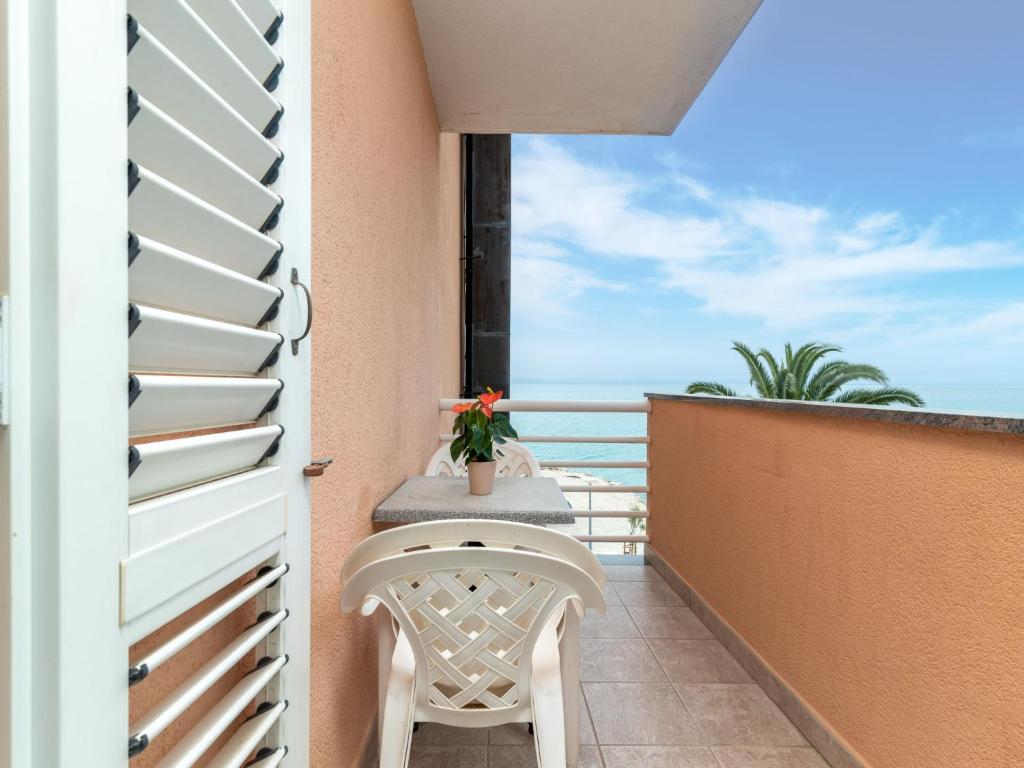 Apartment Jerkan 15 by Interhome