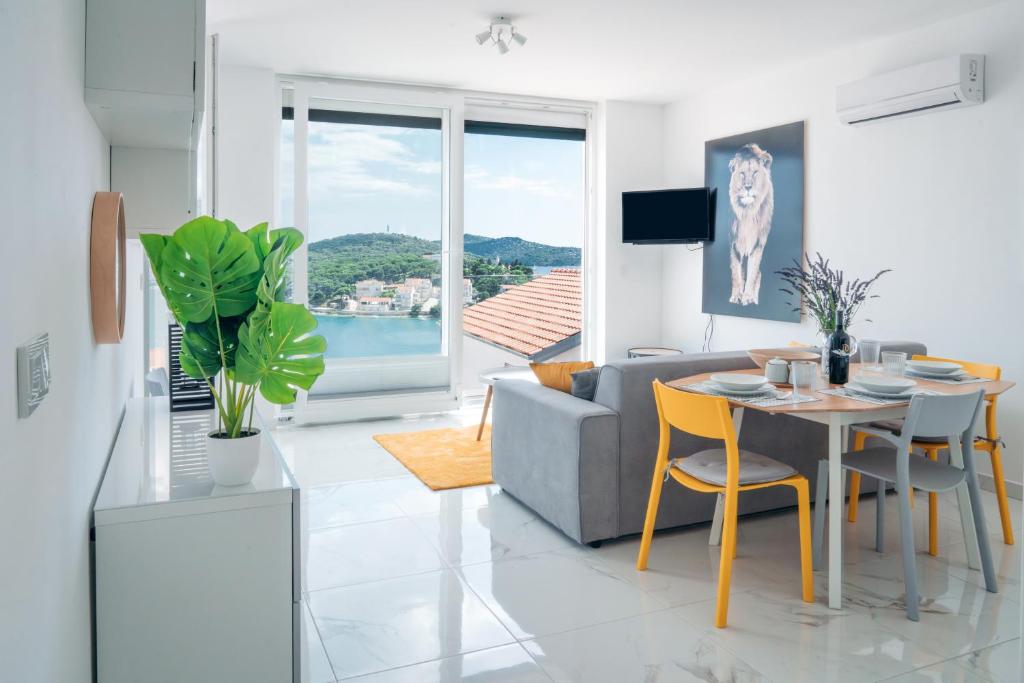 โทรทัศน์และ/หรือระบบความบันเทิงของ Panoramic view Rogoznica