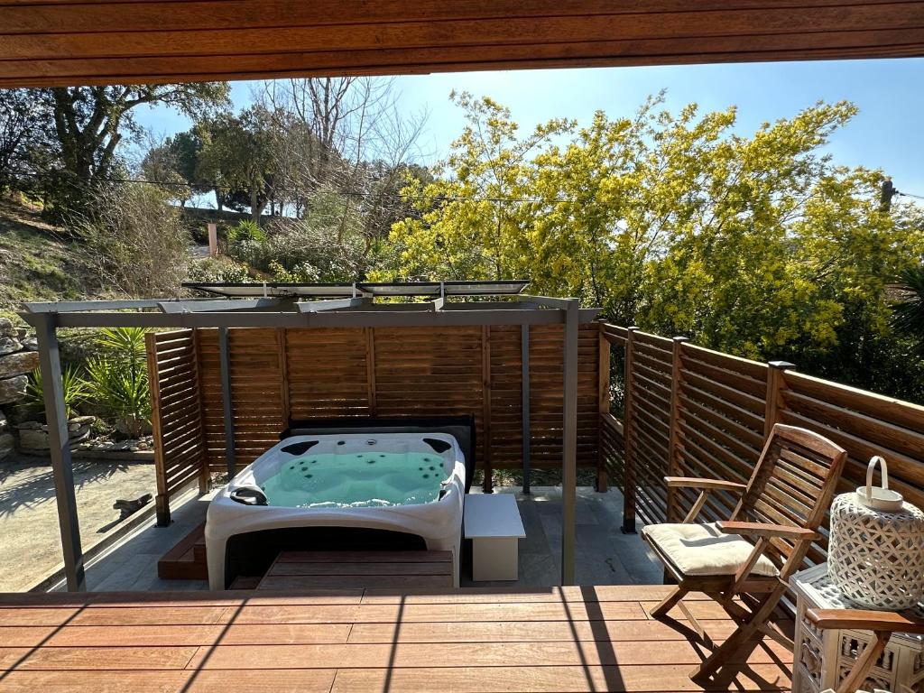 Un balcon sau o terasă la Maison de vacances