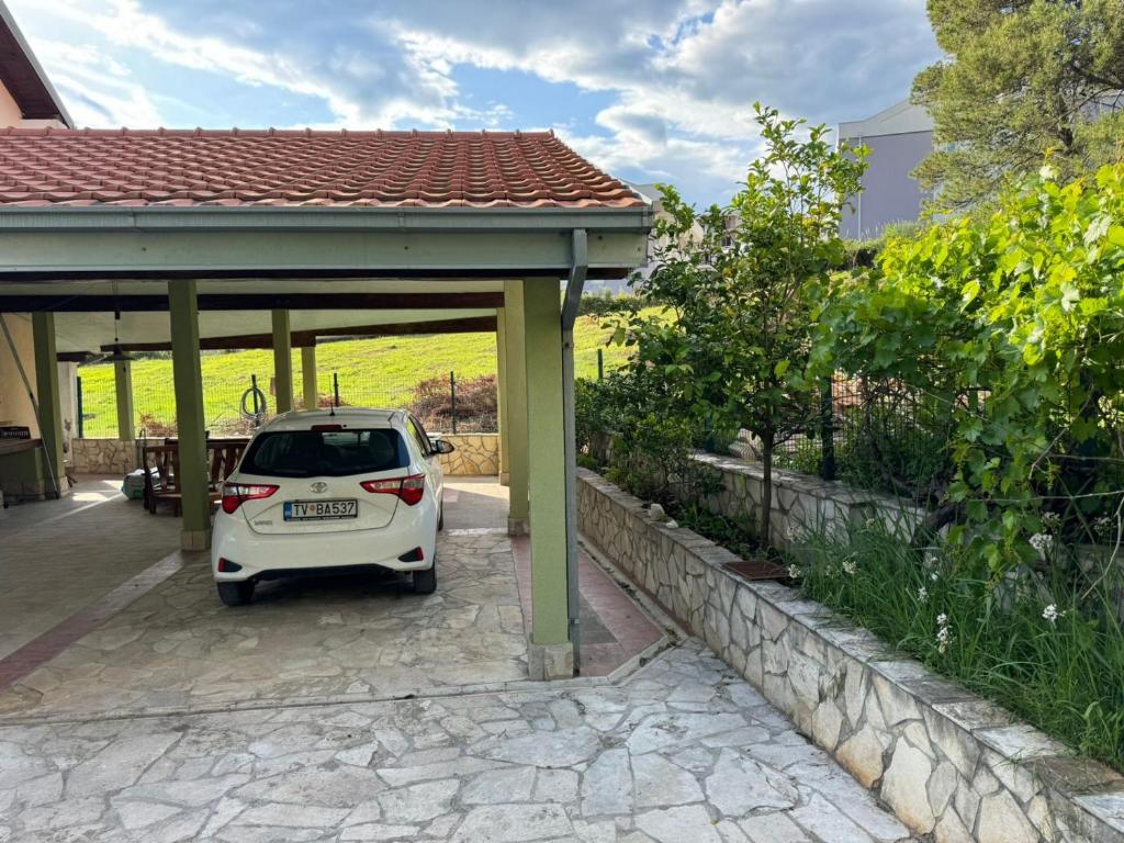 Gallery image of Моя звезда in Mrčevac