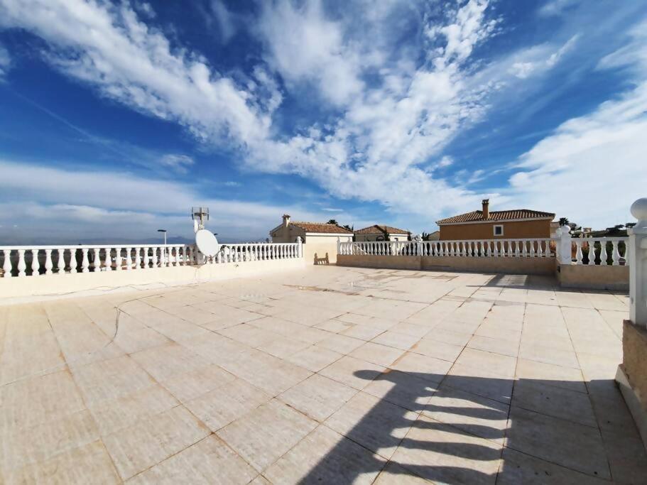 Fotografie z fotogalerie ubytování Tu chalet con piscina privada v destinaci Puerto Marino
