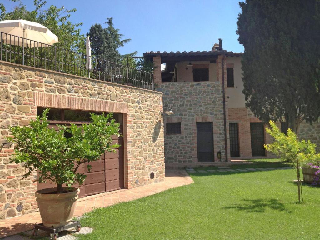 Ogród w obiekcie Holiday Home Casa Graziani-1 by Interhome
