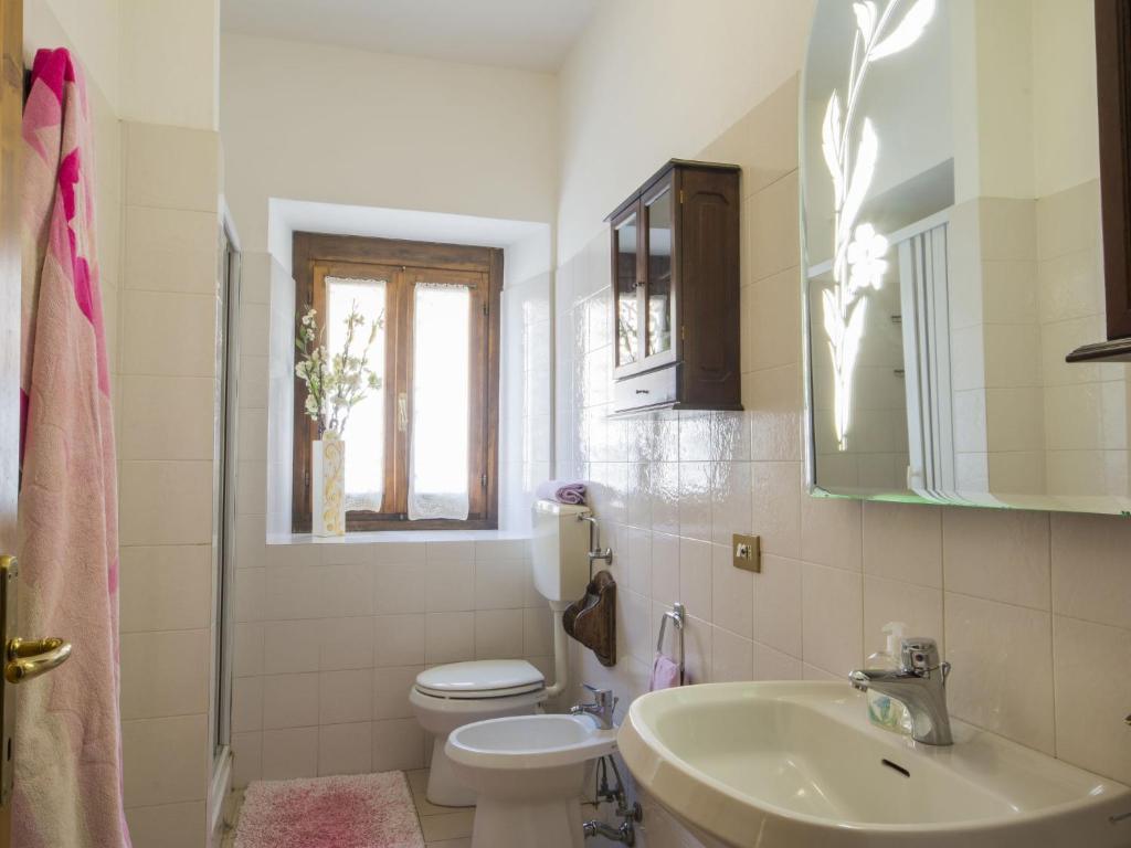 Kúpeľňa v ubytovaní Apartment Azalea by Interhome