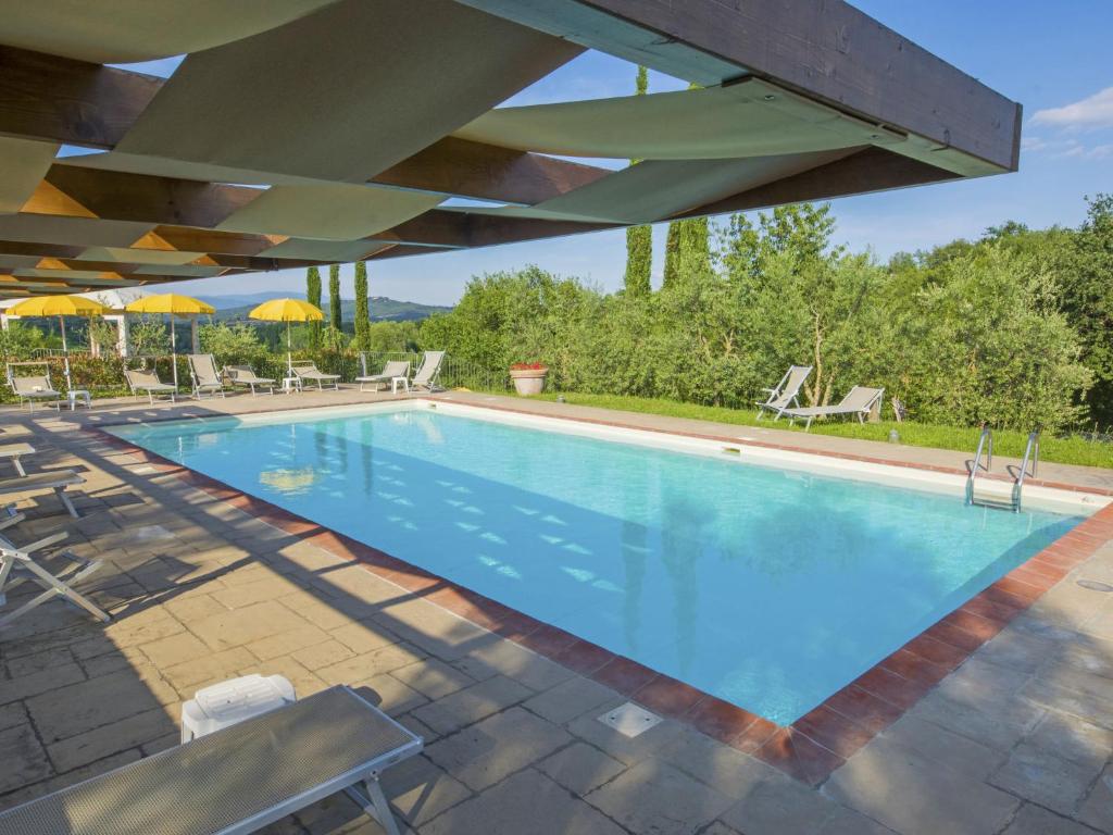 Bazén v ubytovaní Apartment Noemi by Interhome alebo v jeho blízkosti