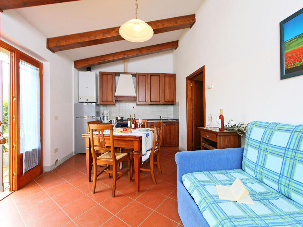 Kuchyňa alebo kuchynka v ubytovaní Apartment Noemi by Interhome