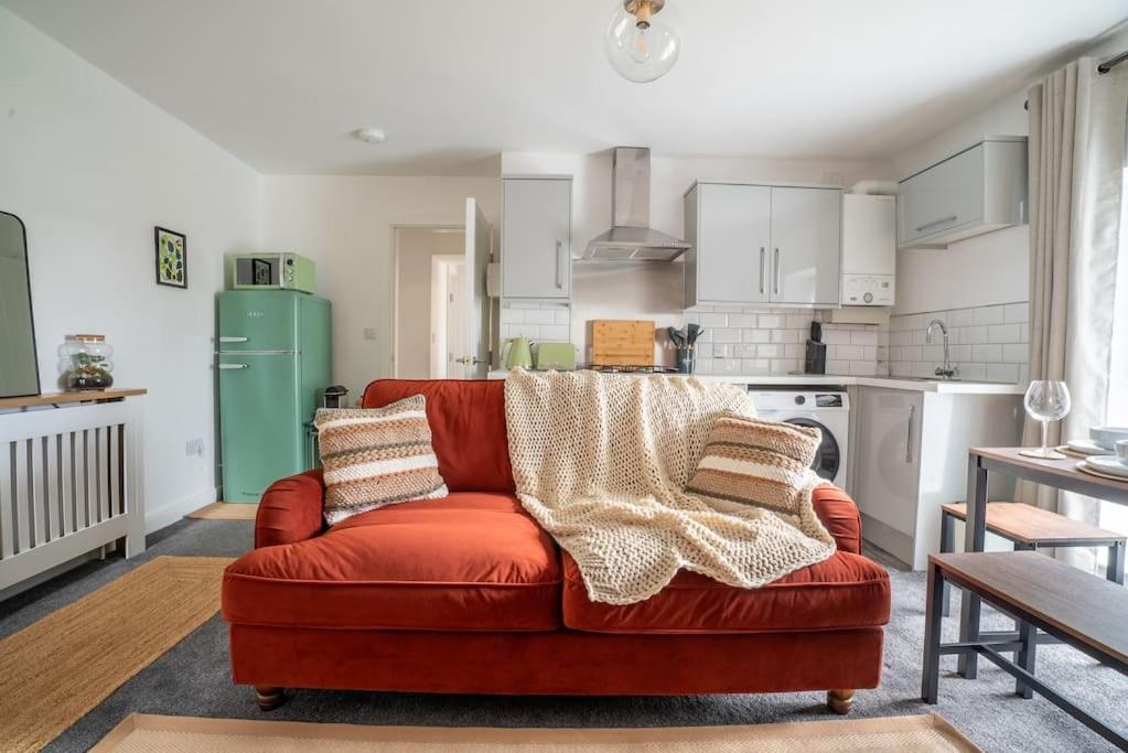 The Station Inn Apartment - Two-Bedroom Apartment With Terrace