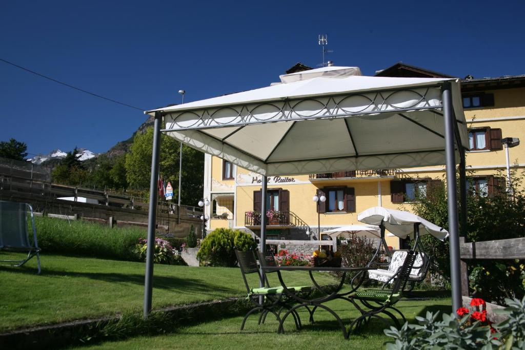 Zahrada ubytování Hotel Ruitor