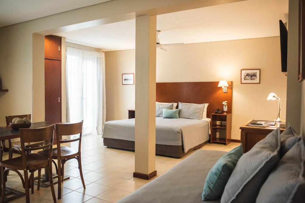 Postel nebo postele na pokoji v ubytování DonSuites