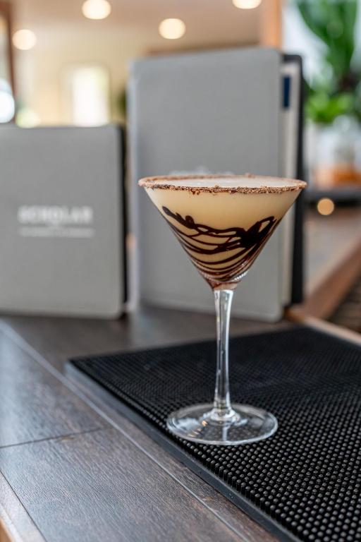 The Scholar - Resim 38