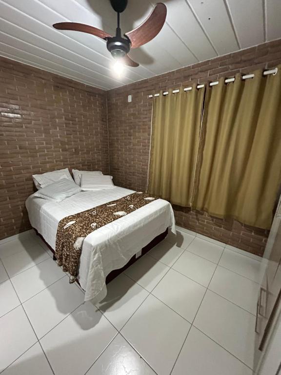 Casa agradável em um condomínio na barra do sana. - 两居室房屋