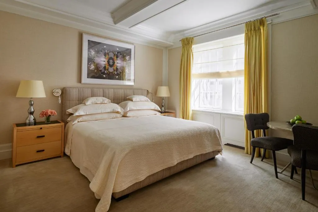 Madison King Guest Room