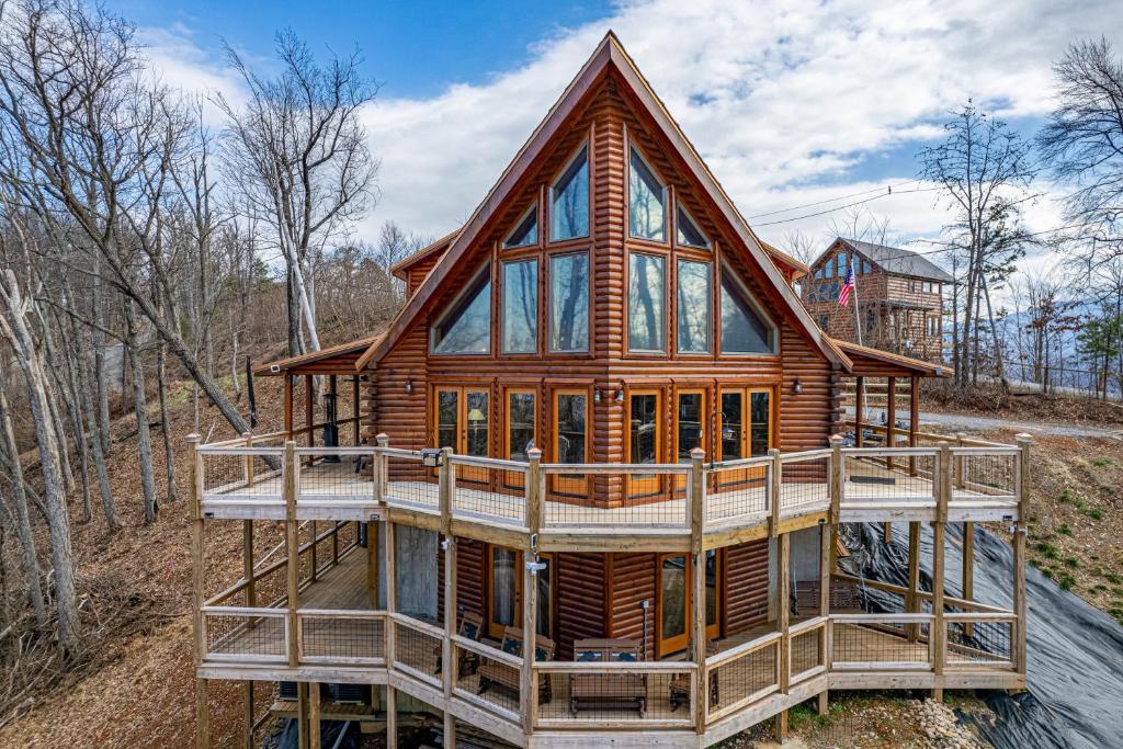 Cres Height Climbing to New Heights by Eden Crest, Sevierville (updated prices 2026)