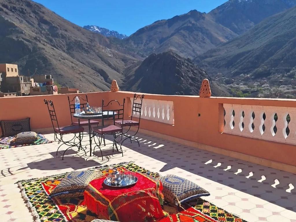 Nespecifikovaný výhled na hory nebo výhled na hory při pohledu z bed and breakfast