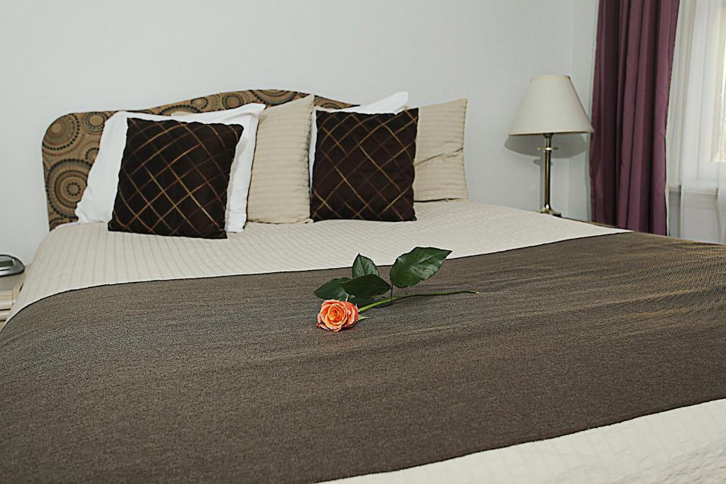 Postel nebo postele na pokoji v ubytování Airport Hotel Mara