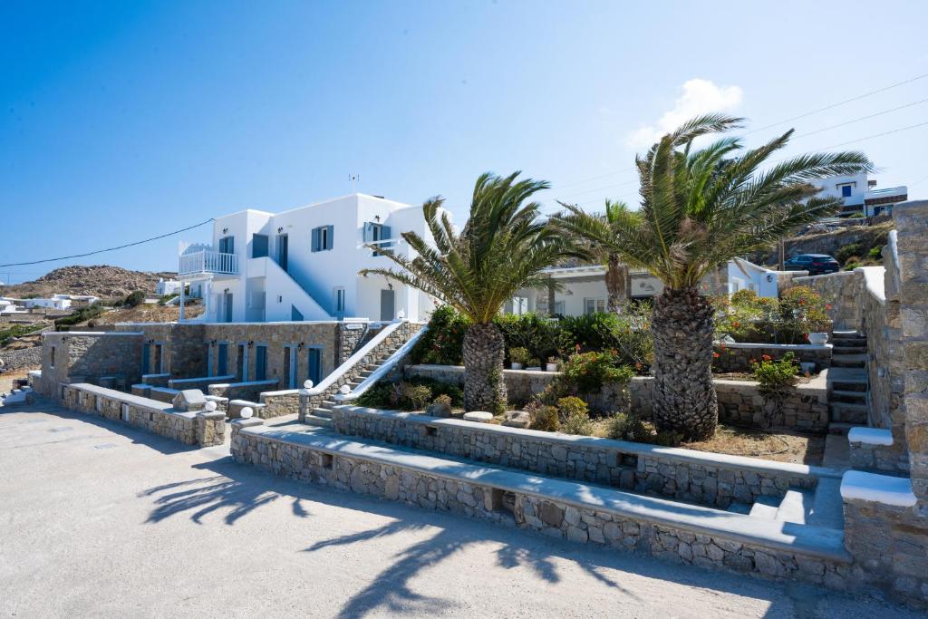 Bazén v ubytování Anixi Hotel nebo v jeho okolí