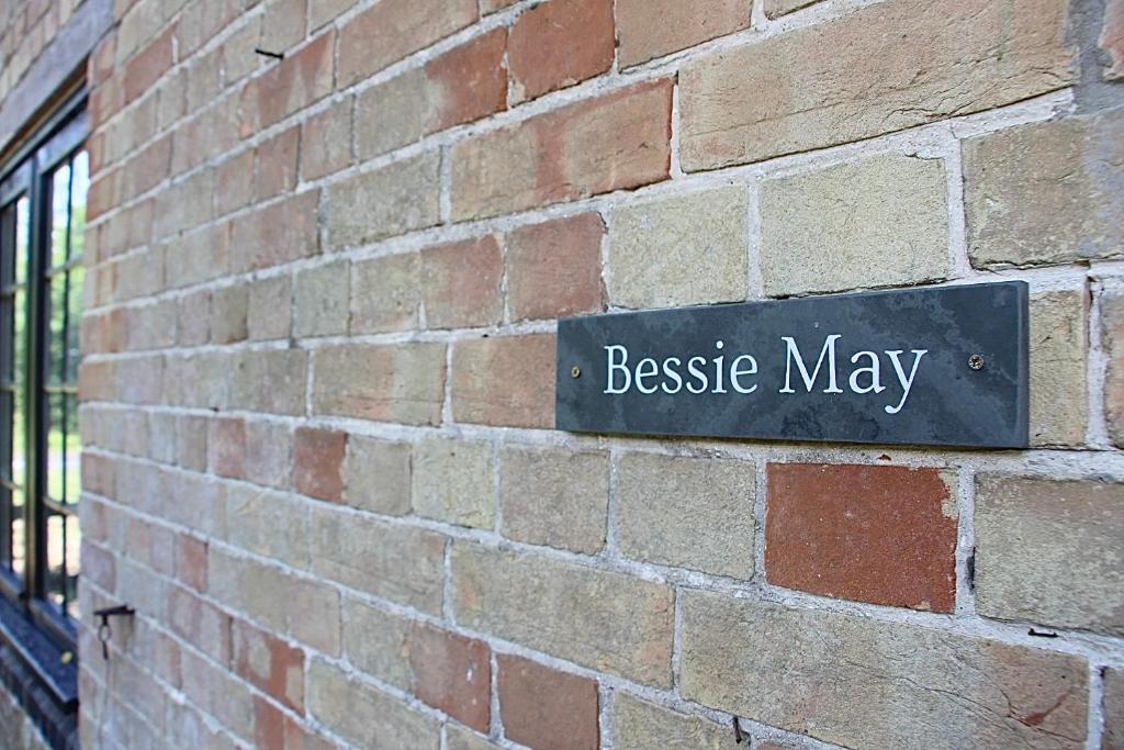 Fotografie z fotogalerie ubytování Bessie May Cottage v destinaci Beaulieu