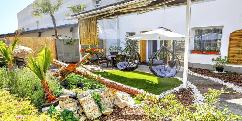 Zahrada ubytování Ferrari wellness apartmán