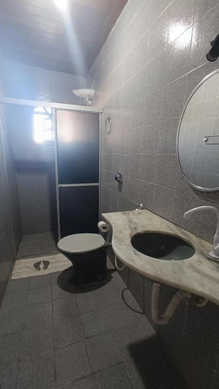Koupelna v ubytování Pousada da Ale