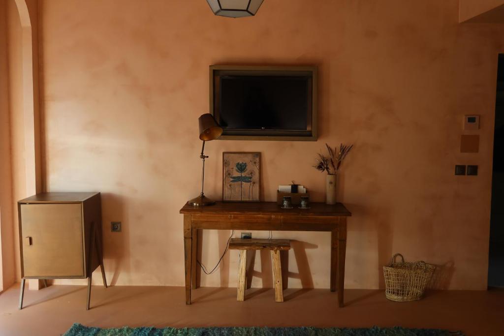 TV a/nebo společenská místnost v ubytování Life Gallery Hotel & Spa