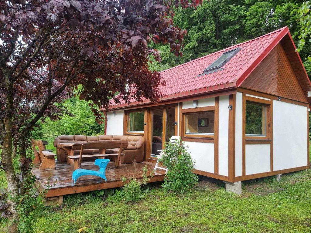 Zahrada ubytování Jeziorko dla Ciebie -Domek Kaszubski Raj