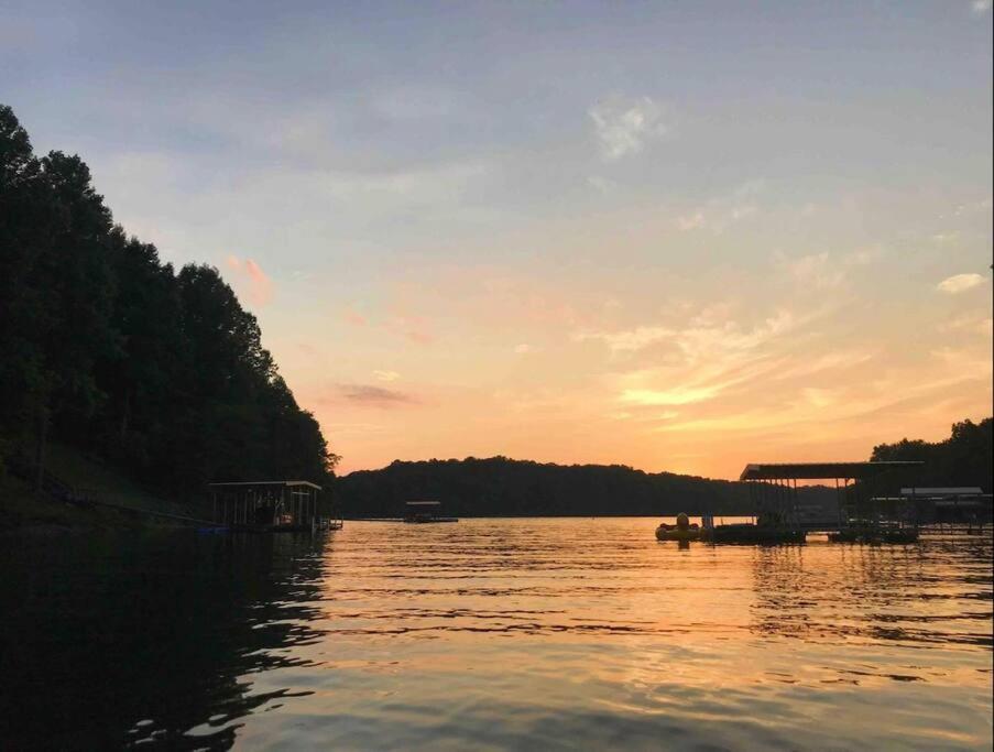 Jackson Cove Getaway on Tims Ford Lake, Estill Springs (updated prices