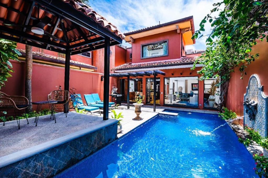Villa Vida by the Sea, Santa Cruz (updated prices 2025)