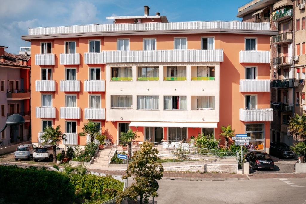 Budova, kde se hotel nachází